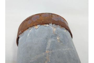 吉備前國　佐々木義光作　古銅花瓶　金銀象嵌　巌上の亀・根笹図　精巧な銀細工が美しい花瓶(花器、花入、花生、共箱付き)(R-077416)