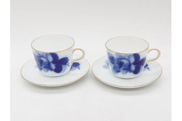大倉陶園(OKURA、OAC)　ブルーローズ 手描き　バラ　上品なローズの絵付けが魅力的なモーニングセット(皿、プレート、ボウル、カップ&ソーサー、C&S、洋食器、外箱付き、岡染め)(R-077418)