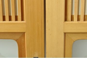 中古　上品な和空間を演出してくれる裏障子付き格子戸4枚セット(建具、引き戸、ガラス帯戸、障子戸)(R-077438)