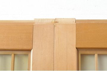 中古　和の雰囲気が魅力的な格子入りのガラス戸2枚セット(建具、引き戸、格子戸)(R-077439)
