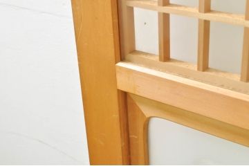 中古　和の雰囲気が魅力的な格子入りのガラス戸2枚セット(建具、引き戸、格子戸)(R-077439)