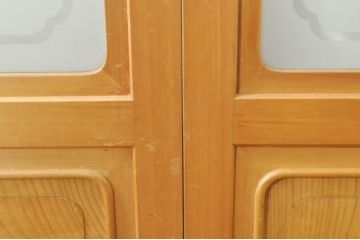 中古　和の雰囲気が魅力的な格子入りのガラス戸2枚セット(建具、引き戸、格子戸)(R-077439)