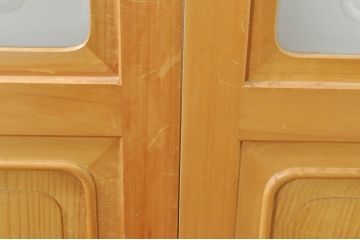 中古　和の雰囲気が魅力的な格子入りのガラス戸2枚セット(建具、引き戸、格子戸)(R-077440)