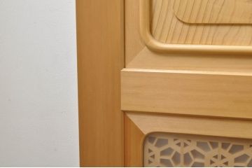 中古　落ち着いた和の空間を演出する組子入りガラス帯戸4枚セット(建具、引き戸、板戸)(R-077444)