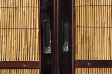 アンティーク建具　漆塗りの枠　透かし彫り入り　涼しげな和の空間を演出する夏戸4枚セット(引き戸、簾戸、簀戸、葭戸、夏障子、御簾戸、すど)(R-077446)