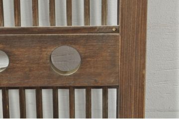アンティーク建具　落ち着きのある和を演出する格子戸2枚セット(帯戸、引き戸)(R-077449)