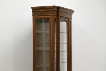 中古　美品　DREXEL HERITAGE(ドレクセルヘリテイジ)　FRANCESCA(フランチェスカ)シリーズ　気品溢れる佇まいが魅力のガラスキャビネット(飾り棚、キュリオケース、ショーケース、ガラスケース、Gケース、コレクションケース、店舗什器)(定価約74万円)(R-077450)
