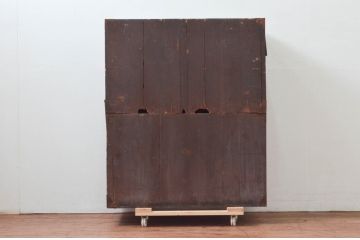 和製アンティーク　前面欅(ケヤキ)材　時代の流れを感じる佇まいが趣深い蝶覆輪金具の二段重ね会津箪笥(時代箪笥、和たんす、衣装タンス、収納箪笥、引き出し)(R-077457)