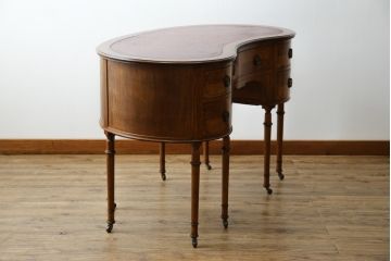 イギリスアンティーク　マホガニー材　パーケットリー(象嵌細工)　丸みを帯びた柔らかなフォルムが魅力的なキドニーデスク(両袖机、ニーホールデスク、コンソールテーブル、ワークデスク、在宅用、在宅ワーク用、英国)(R-077465)