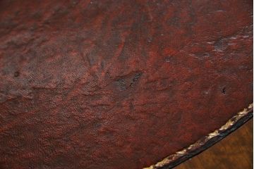 イギリスアンティーク　マホガニー材　パーケットリー(象嵌細工)　丸みを帯びた柔らかなフォルムが魅力的なキドニーデスク(両袖机、ニーホールデスク、コンソールテーブル、ワークデスク、在宅用、在宅ワーク用、英国)(R-077465)
