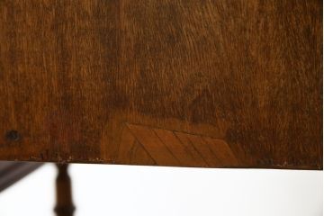 イギリスアンティーク　マホガニー材　パーケットリー(象嵌細工)　丸みを帯びた柔らかなフォルムが魅力的なキドニーデスク(両袖机、ニーホールデスク、コンソールテーブル、ワークデスク、在宅用、在宅ワーク用、英国)(R-077465)