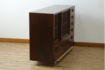 中古　美品　岩谷堂箪笥　力強い木目が魅力のサイドボード　(R-077469)
