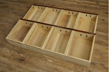 中古　美品　岩谷堂箪笥　力強い木目が魅力のサイドボード　(R-077469)
