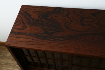 中古　美品　岩谷堂箪笥　力強い木目が魅力のサイドボード　(R-077469)