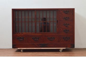 中古　美品　岩谷堂箪笥　力強い木目が魅力のサイドボード(サイドキャビネット、引き出し、収納棚、戸棚、飾り棚)(R-077469)