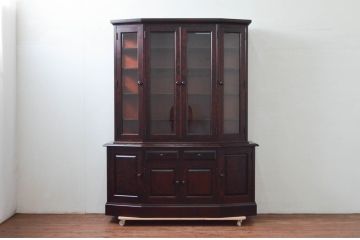 中古　美品　希少な廃盤品　北海道民芸家具　OM151　重厚感と気品漂うキャビネット(食器棚、飾り棚、収納棚、戸棚)(定価約80万円)(R-077471)