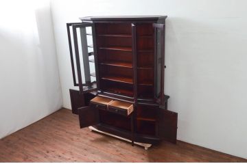 中古　美品　希少な廃盤品　北海道民芸家具　OM151　重厚感と気品漂うキャビネット(食器棚、飾り棚、収納棚、戸棚)(定価約80万円)(R-077471)