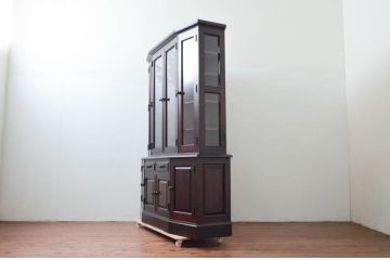 中古　美品　希少な廃盤品　北海道民芸家具　OM151　重厚感と気品漂うキャビネット(食器棚、飾り棚、収納棚、戸棚)(定価約80万円)(R-077471)