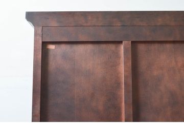 中古　美品　希少な廃盤品　北海道民芸家具　OM151　重厚感と気品漂うキャビネット(食器棚、飾り棚、収納棚、戸棚)(定価約80万円)(R-077471)