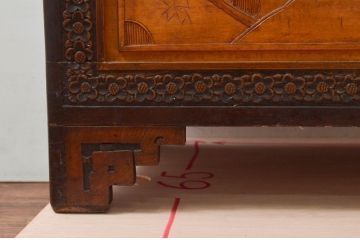 アジアンビンテージ　全面に施された彫刻が豪華なトランク(収納箱、収納ボックス、ブランケットボックス、ローテーブル、センターテーブル、ディスプレイ、ヴィンテージ)(R-077472)