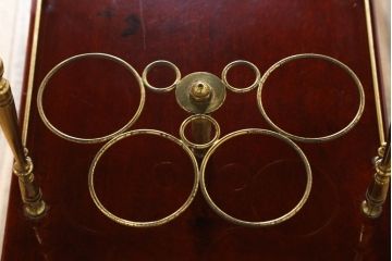 中古　イタリア高級家具　アルド・トゥーラ(ALDO TURA)　シックで艶のある色合いが目を惹くキッチンワゴン(トロリーワゴン、トローリー、ワゴンテーブル、エクステンションテーブル)(R-077473)