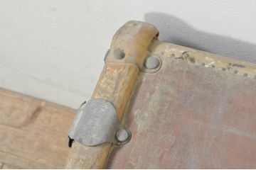 アンティーク雑貨　情緒あるレトロな佇まいの船トランク(舟トランク、ブランケットボックス、トランクテーブル、センターテーブル、ローテーブル、ディスプレイ雑貨、収納箱、店舗什器) (R-077518)
