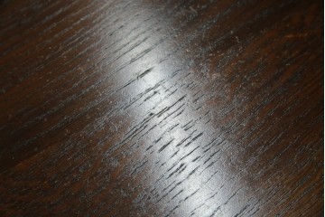 イギリスアンティーク　オーク材　落ち着いた色味とスラリと伸びた脚が魅力的なネストテーブル　(R-077521)