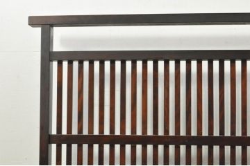 中古　国産　職人手作り　民芸家具　和の趣溢れる佇まいが魅力の衝立て(つい立て、衝い立て、パーテーション、仕切り)(R-077522)