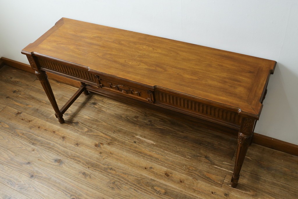 中古　DREXEL HERITAGE(ドレクセルヘリテイジ)　クラシカルなデザインのコンソールテーブル　(R-077523)