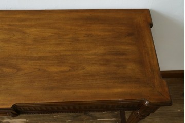 中古　DREXEL HERITAGE(ドレクセルヘリテイジ)　クラシカルなデザインのコンソールテーブル　(R-077523)