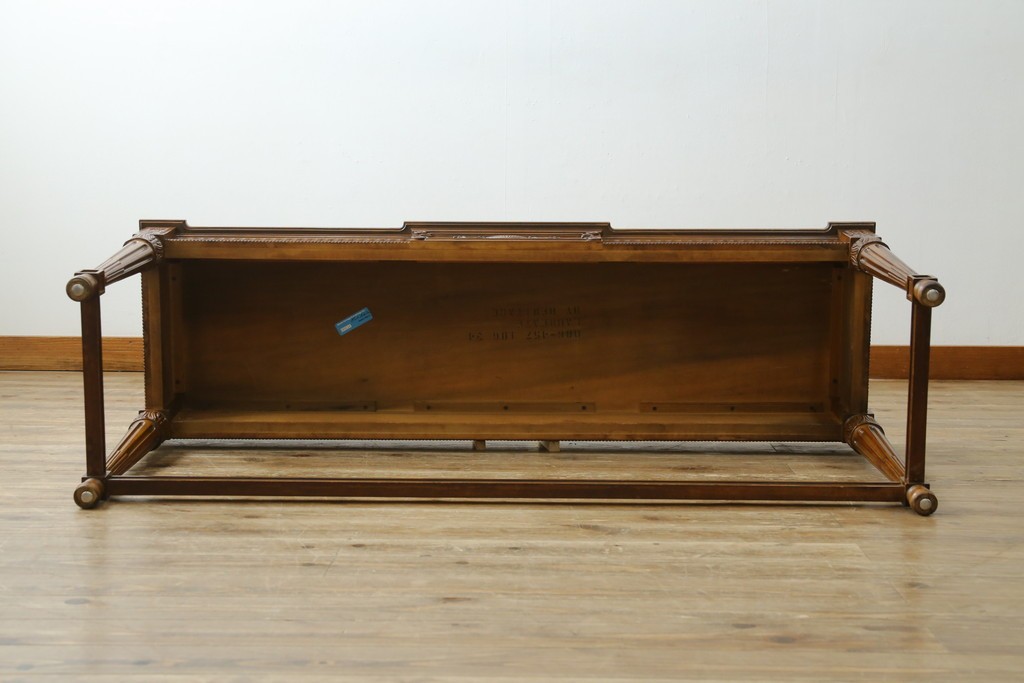 中古　DREXEL HERITAGE(ドレクセルヘリテイジ)　クラシカルなデザインのコンソールテーブル　(R-077523)