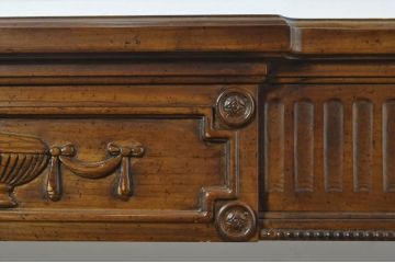 中古　DREXEL HERITAGE(ドレクセルヘリテイジ)　クラシカルなデザインが魅力的なコンソールテーブル(サイドテーブル、花台、飾り台、作業台)(R-077523)