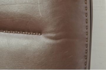 スイスビンテージ　希少品!!　mobilia(モビリア)取り扱い　デセデ社　本革　モダンでスタイリッシュなデザインのラウンジチェア(イージーチェア、アームチェア、エグゼクティブチェア、オフィスチェア、レザー、ヴィンテージ)(R-077530)