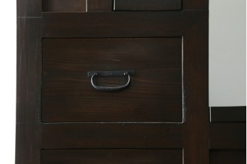 和製アンティーク　美品　美濃地方　檜(ヒノキ)材　希少な手すり付き二段重ね階段箪笥　(R-077534)