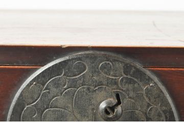 和製アンティーク　前面栗材　時の流れを感じる木の風合いが味わい深い重ね米沢箪笥(重ね箪笥、収納箪笥、衣装箪笥、時代箪笥、引き出し)(R-077563)