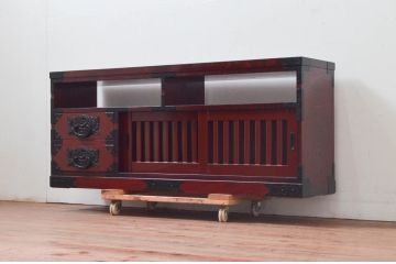 中古　美品!!　欅産業　仙台民芸箪笥(仙台箪笥)　和モダンな空間づくりにおすすめのテレビボード(テレビ台、ローボード、リビングボード、収納棚、戸棚)(定価約35万円)(R-077600)