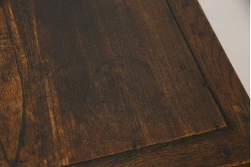 和製アンティーク　高級品!!　前面タモ材　玉杢　希少なプレスガラス入り　大正ロマンの雰囲気漂う本箱(ブックケース、サイドキャビネット、収納棚、戸棚)(R-077604)