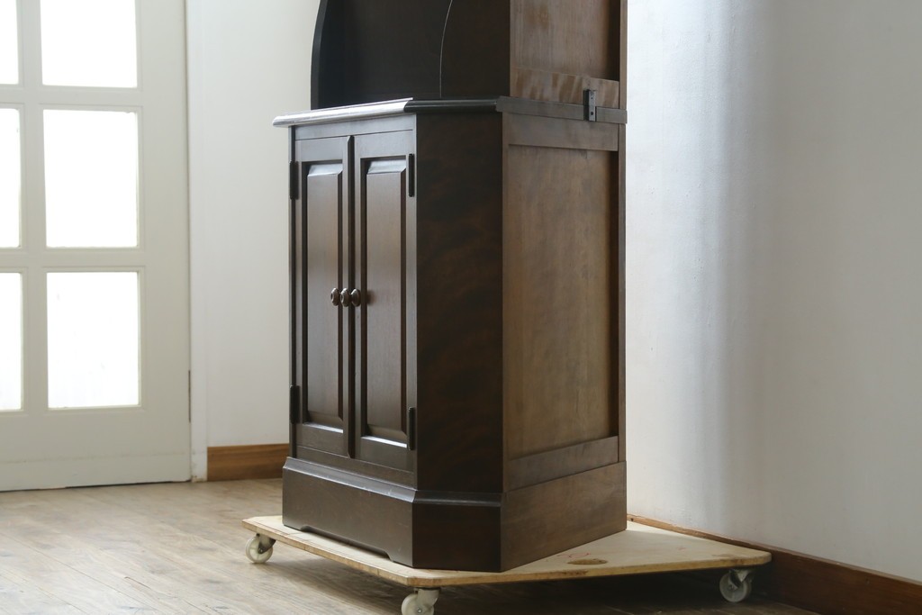 中古　北海道民芸家具　#145　和洋どちらの空間にも馴染むシックな隅棚　(R-077606)