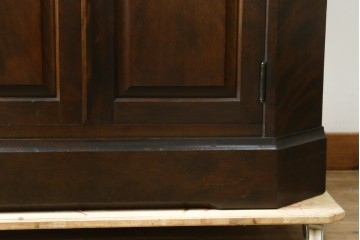 中古　北海道民芸家具　#145　和洋どちらの空間にも馴染むシックな隅棚　(R-077606)