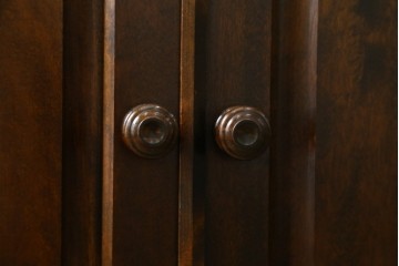 中古　北海道民芸家具　#145　和洋どちらの空間にも馴染むシックな隅棚　(R-077606)