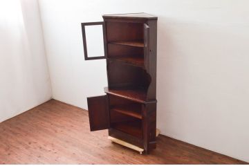 中古　北海道民芸家具　#145　和洋どちらの空間にも馴染むシックな隅棚(コーナーキャビネット、飾り棚、収納棚、戸棚)(R-077606)