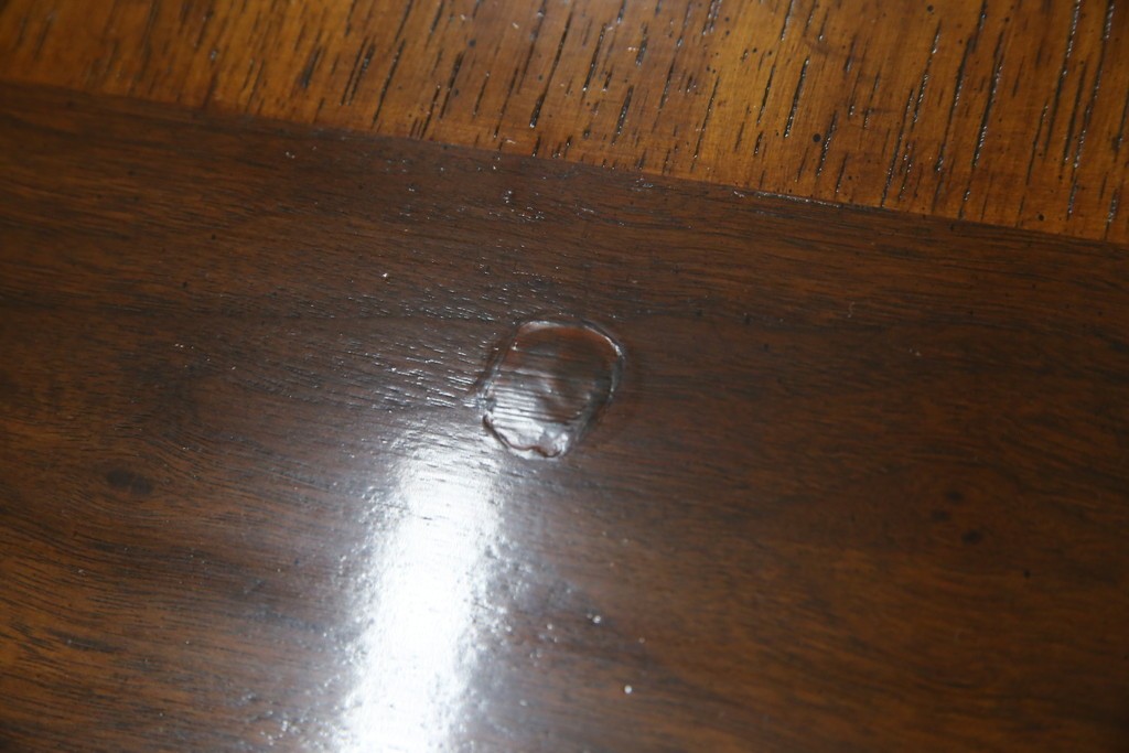 中古　美品　マホガニー材　DREXEL HERITAGE(ドレクセルヘリテイジ)　重厚感あるつくりが魅力的なサイドボード　(R-077609)