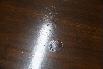 中古　美品　マホガニー材　DREXEL HERITAGE(ドレクセルヘリテイジ)　重厚感あるつくりが魅力的なサイドボード　(R-077609)