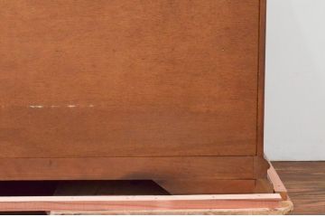 中古　美品　マホガニー材　DREXEL HERITAGE(ドレクセルヘリテイジ)　重厚感あるつくりが魅力的なサイドボード(サイドチェスト、カウンター、リビングボード)(R-077609)