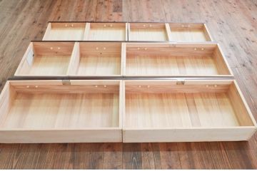 中古　美品　筑後民芸　上質な和の雰囲気を高める茶箪笥(茶棚、戸棚、収納棚、食器棚、整理箪笥、収納箪笥、チェスト、キャビネット、引き出し、和箪笥)(R-077611)