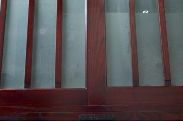 中古　美品　筑後民芸　上質な和の雰囲気を高める茶箪笥(茶棚、戸棚、収納棚、食器棚、整理箪笥、収納箪笥、チェスト、キャビネット、引き出し、和箪笥)(R-077611)