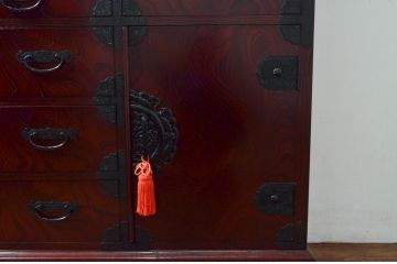中古　美品　筑後民芸　上質な和の雰囲気を高める茶箪笥(茶棚、戸棚、収納棚、食器棚、整理箪笥、収納箪笥、チェスト、キャビネット、引き出し、和箪笥)(R-077611)