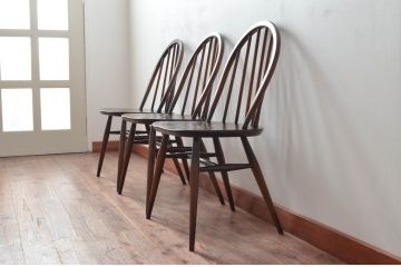 イギリスビンテージ　ERCOL(アーコール)　落ち着いた色味とシンプルなデザインが魅力的なフープバックチェア3脚セット(ダイニングチェア、ウィンザーチェア、ウインザーチェア、ワークチェア、板座チェア、椅子、イス、ヴィンテージ、英国、北欧)(R-077612)