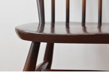 イギリスビンテージ　ERCOL(アーコール)　落ち着いた色味とシンプルなデザインが魅力的なフープバックチェア3脚セット(ダイニングチェア、ウィンザーチェア、ウインザーチェア、ワークチェア、板座チェア、椅子、イス、ヴィンテージ、英国、北欧)(R-077612)