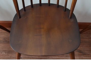 イギリスビンテージ　ERCOL(アーコール)　落ち着いた色味とシンプルなデザインが魅力的なフープバックチェア3脚セット(ダイニングチェア、ウィンザーチェア、ウインザーチェア、ワークチェア、板座チェア、椅子、イス、ヴィンテージ、英国、北欧)(R-077612)
